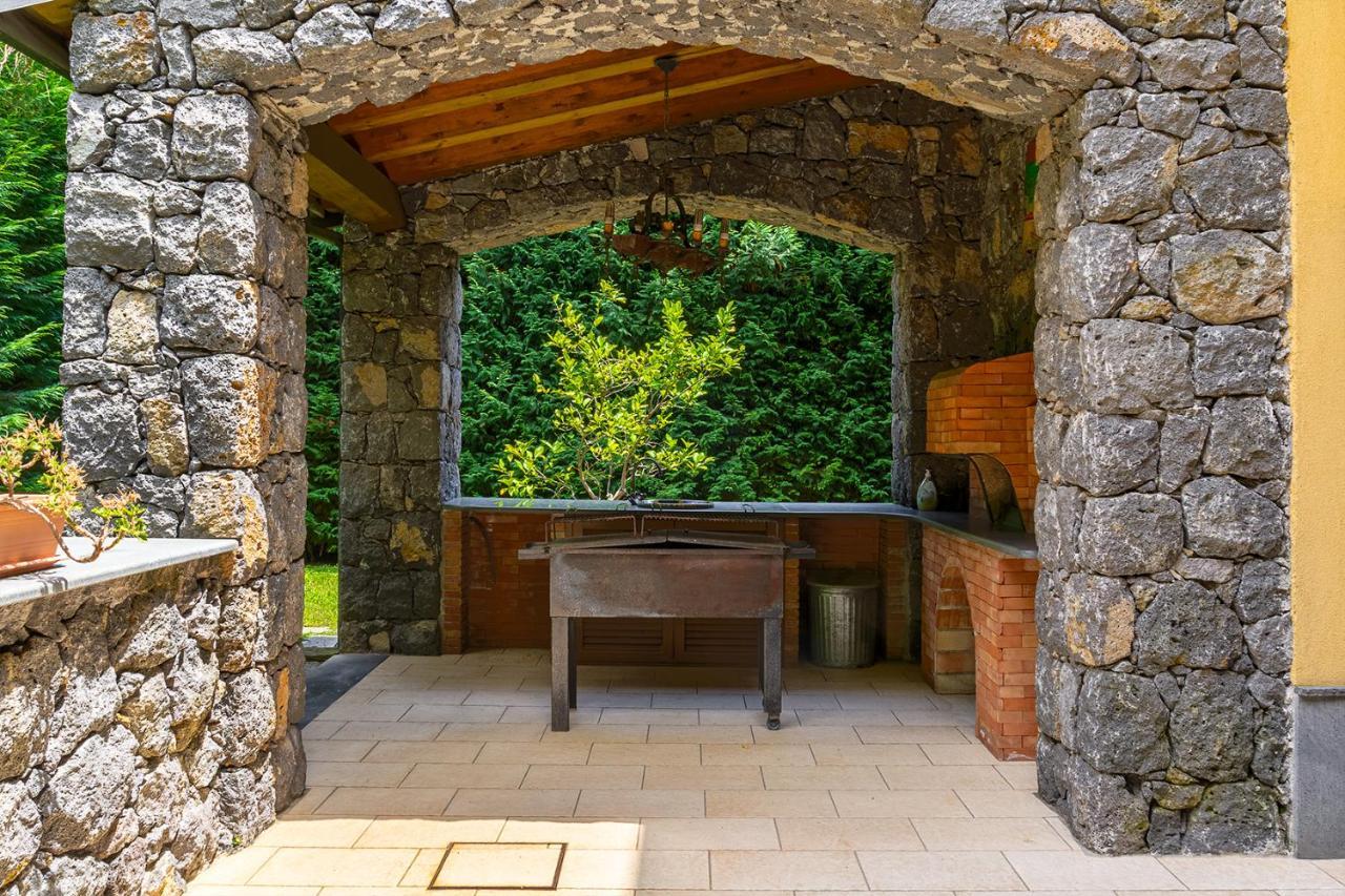 Villa Magdalena Aci SantʼAntonio Buitenkant foto